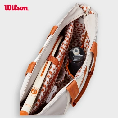 Wilson Roland Garros 2.025 Tote Cream/Clay – Túi Đựng Tennis Sang Trọng, Siêu Nhẹ, Giá 2.689.000₫