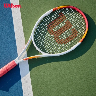 Wilson Six One Vợt Tennis Căng Dây WR125.010U2 - Giá ưu đãi 2.851.000₫ (3.677.790₫)