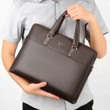 Xả kho cặp sách da nam Quảng Châu chất liệu dày dặn, giá ưu đãi 325.000đ