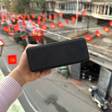 XẢ LỖ Loa Bluetooth Mini 10W Bass Mạnh Pin Trâu Thiết Kế Hiện Đại - Giá 100k