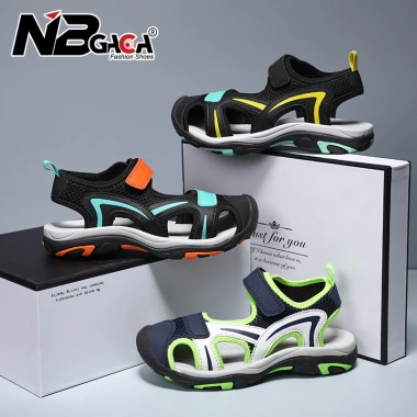 Xăng Đan Đen Thoáng Mát Mùa Hè Cho Bé Trai và Gái - Lưới Thoáng Khí, Đế MD Chống Trơn Trượt, Velcro Tiện Lợi, Giá 265k
