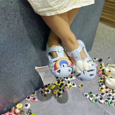Xăng Dan Trẻ Em Crocs Isabella Toddler Chính Hãng Giá Ưu Đãi 280k Siêu Nhẹ Thoải Mái 9