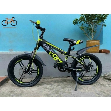 Xe đạp trẻ em thể thao địa hình SPACEBABY Size 18‑22 khung nhôm bánh đúc 1,781,010₫ 6