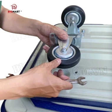 Xe đẩy hàng 150-300kg tay cầm gấp gọn, 4 bánh cao su, sàn thép - 584.800₫