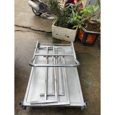 Xe đẩy hàng 4 bánh gấp gọn kèm thanh chắn chống trôi Giá ưu đãi 1,050,000₫