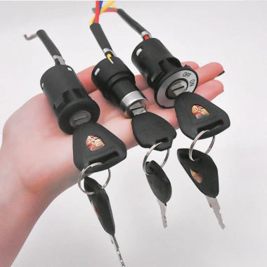 Xe Điện Khóa Đầu Lớn Nhỏ AB, Khóa Gốm Xi Lanh, Pin Phụ Kiện UDFF - 78.494đ 3