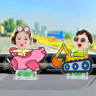 Xe lắc đầu đồ trang trí tự làm - Hình đại diện cặp đôi, trang trí nội thất xe hơi, giá 69.000₫