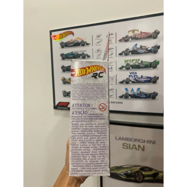 Xe mô hình Hotwheels Ferrari SF90 Stradale điều khiển từ xa - Giá chỉ 999.999₫ 2