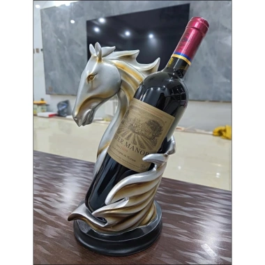 Xe Ngựa Kéo Rượu Vang - Kệ Đựng Rượu Hình Ngựa, Thiết Kế Độc Đáo, Giá 350k Giảm 105k