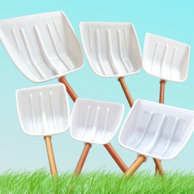 Xẻng Nhựa Loại To Có Cán PVS Cao Cấp, Đa Năng, Tiện Lợi, Giá 99.000đ 6