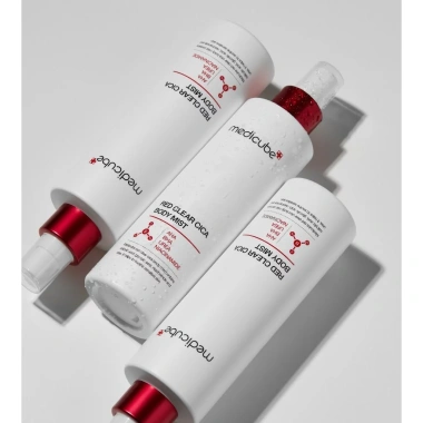 Xịt dưỡng thể Medicube Red Clear Cica Mist 200ml - Giảm mụn, dịu da, giá 330.000₫ 9 Xịt dưỡng thể Medicube Red Clear Cica Mist 200ml - Giảm mụn, dịu da, giá 330.000₫ 9