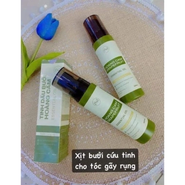 Xịt dưỡng tóc Tinh dầu bưởi Hoàng Cầm - Dưỡng ẩm, bóng mượt, giảm rụng, giá chỉ 88.000đ 2 Xịt dưỡng tóc Tinh dầu bưởi Hoàng Cầm - Dưỡng ẩm, bóng mượt, giảm rụng, giá chỉ 88.000đ 2