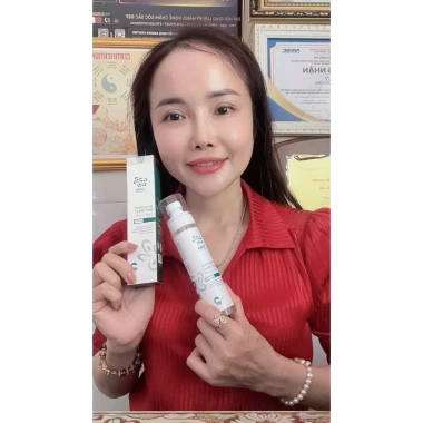 Xịt khoáng cấp ẩm giá 365.400, giảm còn 290.000 - Dưỡng ẩm sâu, làm mát da 2