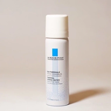 Xịt Khoáng La Roche-Posay Cấp Nước, Dịu Da Nhạy Cảm, Bảo Vệ Da 300ml Giá Tốt 9 Xịt Khoáng La Roche-Posay Cấp Nước, Dịu Da Nhạy Cảm, Bảo Vệ Da 300ml Giá Tốt 9