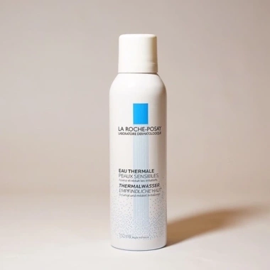 Xịt Khoáng La Roche-Posay Cấp Nước, Dịu Da Nhạy Cảm, Bảo Vệ Da 300ml Giá Tốt 11 Xịt Khoáng La Roche-Posay Cấp Nước, Dịu Da Nhạy Cảm, Bảo Vệ Da 300ml Giá Tốt 11