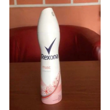 Xịt khử mùi Rexona Musc 24h - Hương thơm nam tính, bảo vệ 24h, giảm giá 195.000₫ 2 Xịt khử mùi Rexona Musc 24h - Hương thơm nam tính, bảo vệ 24h, giảm giá 195.000₫ 2