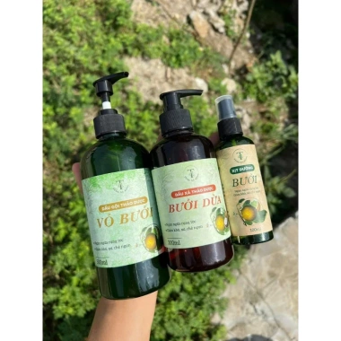 Xịt tóc Thảo Dược Vỏ Bưởi 100ml - Tinh Dầu Bưởi giúp mọc tóc, dày tóc, 79.000đ