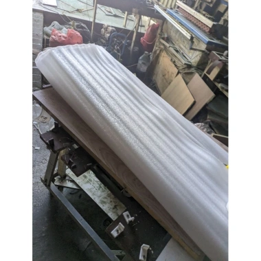 Xốp foam 3 lớp gói hàng khổ 1m02 - Đệm bảo vệ chắc chắn, giá chỉ 15.000đ