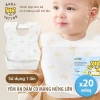 Yêm ăn dặm bé mang hứng Baby Tattoo - Vải dùng 1 lần, hộp 20 cái, giá 160.000 VND 2