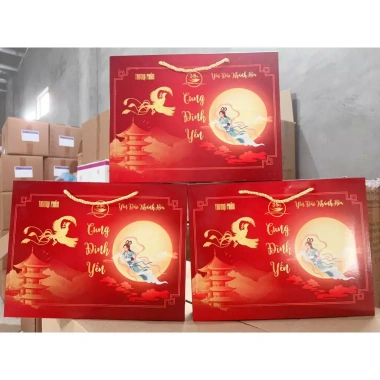 Yến sào Cung Đình 35% - 8 lọ 70ml, giá ưu đãi 175.000₫, tăng sức đề kháng 5 Yến sào Cung Đình 35% - 8 lọ 70ml, giá ưu đãi 175.000₫, tăng sức đề kháng 5