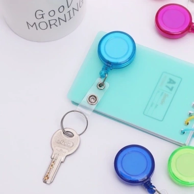 Yoyo Logo Mặt Cười Dây Rút – Gắn Thẻ Nhân Viên, Sinh Viên, Gửi Xe, Giá 8.000đ