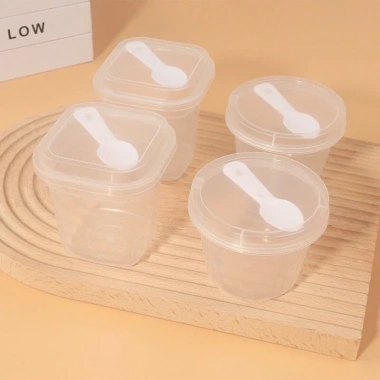 10-25 Hộp Nhựa Nắp Toàn Thực Phẩm Đựng Bánh Mousse, CheeseCake + Thìa - 39.000 VND