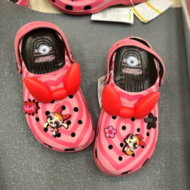 AIKO KIDS dép sục nơ nổi dễ thương, quai hậu kim loại linh hoạt - Giá chỉ 520.000đ giảm mạnh 5 AIKO KIDS dép sục nơ nổi dễ thương, quai hậu kim loại linh hoạt - Giá chỉ 520.000đ giảm mạnh 5
