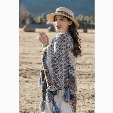 Áo choàng len thổ cẩm nữ mùa thu đông phong cách boho dân tộc cổ điển - 176.700₫