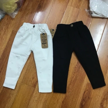 Áo dài bé trai tết mềm mịn, thêu rồng sắc nét, kèm quần dài – chỉ 99.000₫