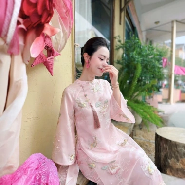 Áo Dài BIGSIZE Cách Tân Nữ Suông 4 Tà Thêu Kết Thủ Công - Mặc Tết Giá 480k 3