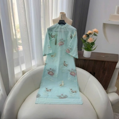 Áo Dài BIGSIZE Cách Tân Nữ Suông 4 Tà Thêu Kết Thủ Công - Mặc Tết Giá 480k 5