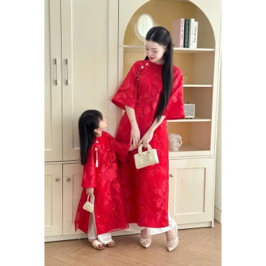 Áo dài cách tân cao cấp mẹ và bé tơ óng thêu hoa ML02 - Giá 235.000₫ (Giảm từ 282.000₫)