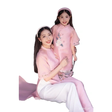 Áo Dài Cách Tân Cặp Đôi Tafta Hoa Thêu Bé Trai & Bé Gái 1-8 Tuổi - Giá 70.000 VNĐ