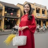 Áo dài cách tân dáng suông Cơ Uyển vải gấm đính cúc sò Hotrend Tết 2.026 - Áo Dài Bông Giá 293k 4