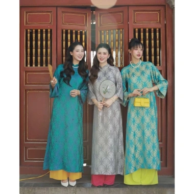 Áo dài cách tân gấm Thọ Rơi dáng suông - Siêu hot chụp ảnh, lễ tết, cưới hỏi - Giá giảm còn 305.500 VND