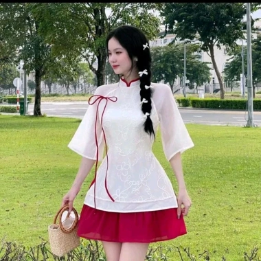 Áo dài cách tân hoa kèm chân váy ngắn xòe trẻ trung mặc Tết giảm giá 159k 8