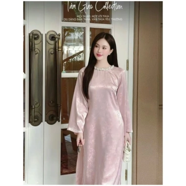 Áo dài cách tân lụa hoa trúc cổ đinh đá Tết 2.026 Tâm Giao cho nữ - 254.999₫ 8 Áo dài cách tân lụa hoa trúc cổ đinh đá Tết 2.026 Tâm Giao cho nữ - 254.999₫ 8