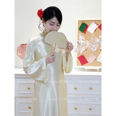 Áo dài cách tân lụa Ý cao cấp, cổ đính vòng ngọc sang trọng – Tết lễ hội chụp ảnh TUMI 271.200₫