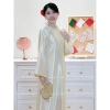Áo dài cách tân lụa Ý cao cấp, cổ đính vòng ngọc sang trọng – Tết lễ hội chụp ảnh TUMI 271.200₫ 4