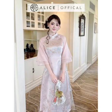 Áo Dài Cach Tân Mây Hồng Alice Gấm Phối Tơ Hàn Đính Hoa Cao Cấp - Tay Lửng Cổ Truyền Thống AD992 Giá 1,010,000₫ 3