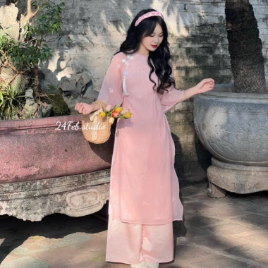 Áo dài cách tân nữ 4 tà vải tơ thêu cổ tròn nơ hoa, kèm quần lụa và bờm Lumi Studio AD05 - Giá 265.200₫