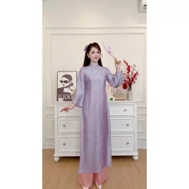 Áo Dài Cách Tân Nữ Màu Tím Tơ Hồng Ánh Hoàng Kim Trend Tết – Giá ưu đãi 239.800₫ 5 Áo Dài Cách Tân Nữ Màu Tím Tơ Hồng Ánh Hoàng Kim Trend Tết – Giá ưu đãi 239.800₫ 5