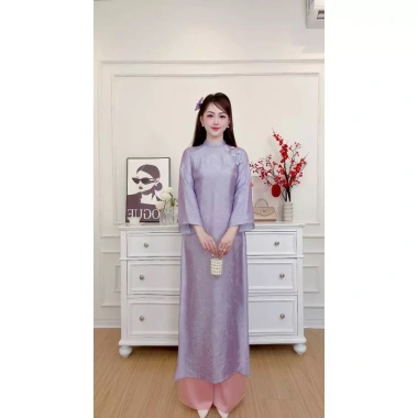 Áo Dài Cách Tân Nữ Màu Tím Tơ Hồng Ánh Hoàng Kim Trend Tết – Giá ưu đãi 239.800₫ 9 Áo Dài Cách Tân Nữ Màu Tím Tơ Hồng Ánh Hoàng Kim Trend Tết – Giá ưu đãi 239.800₫ 9