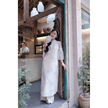 Áo dài cách tân suông Thanh lịch Tết Trung Thu - Tôn dáng, Giá chỉ 345.000₫ 8