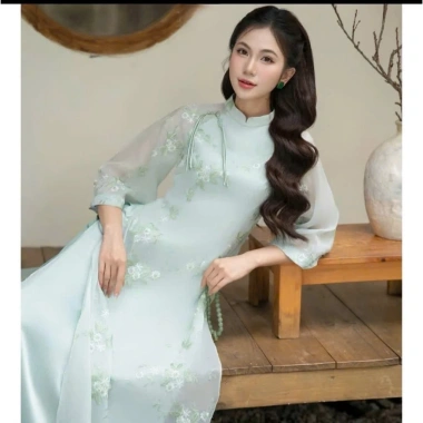 Áo dài cách tân tết 2.026 tơ tằm ánh kim hoa anh đào, quần suông philụa, 200.005₫