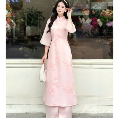 Áo dài cách tân tết 2.026 tơ tằm ánh kim hoa anh đào, quần suông philụa, 200.005₫
