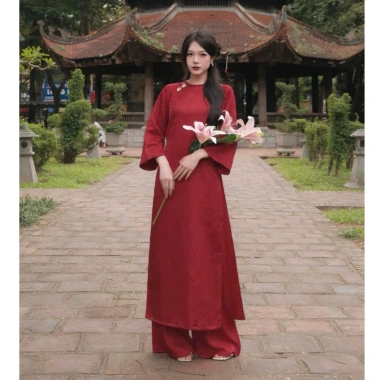 Áo Dài Châu Sa Đính Chấm - Cách Tân, Tay Lỡ, Cổ Tròn, Giá 450.000đ