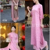 Áo dài dáng suông nữ gấm đỏ đô, cổ tròn, may sẵn xuông bầu dự tiệc lễ tết