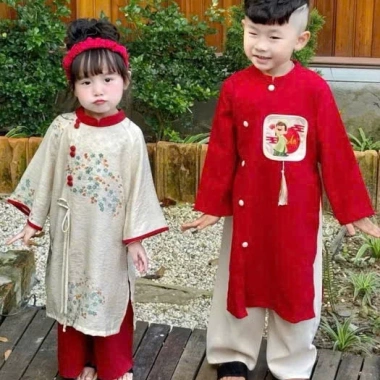 Áo Dài Đôi Bé Trai - Bé Gái 10-30kg, Lụa Mềm Dịu, Áo Dài Tết Giá Ưu Đãi 249k 3
