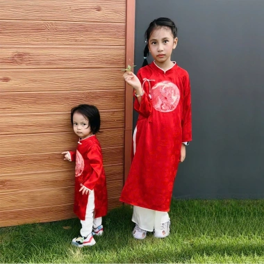 Áo dài đôi bé trai bé gái cặp thêu long phượng, gấm Hàn mềm đỏ xinh MamLa OL199